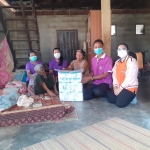 ศูนย์พัฒนาและฟื้นฟูคุณภาพชีวิตผู้สูงอายุและคนพิการตำบลหัวเสือ ร่วมกับ อบต.หัวเสือ และ รพ.สต.บ้านหัวเสือ มอบแพมเพิสให้กับผู้ป่วยติดเตียง ในพื้นที่ตำบลหัวเสือ